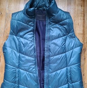 Aeropostale Puffer Vest